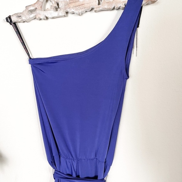 NEW Guess Beaded One Shoulder Wide Leg Jumpsuit - Picture 6 of 8